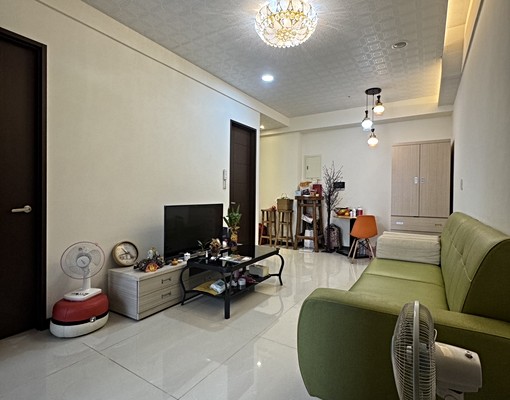 【國賓大悅】一房一廳一衛一廚~限單身女性~含管無車位 - Image 4