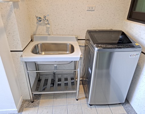 露臺前即公園,蒼翠欲滴,心曠神怡 - Image 14