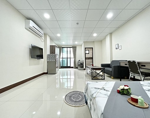 環遊了整個星系✨可租補超大坪數✨陽台獨洗近中華路 - Image 3