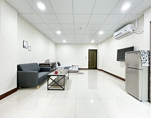 環遊了整個星系✨可租補超大坪數✨陽台獨洗近中華路 - Image 8