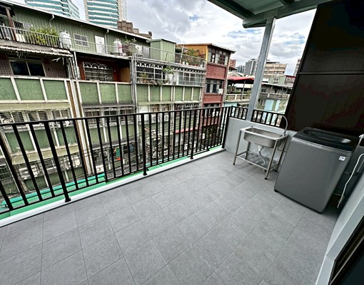 民享街/可租補優質兩房/大陽台大露臺/採光明亮通風佳 - Image 3