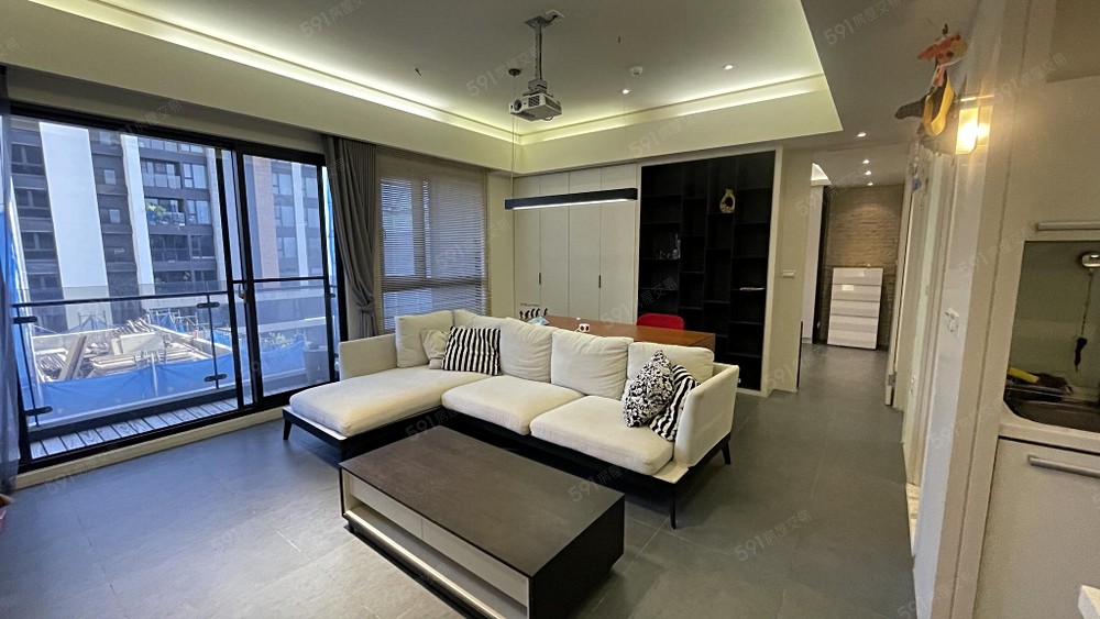 開放式客廳+書房