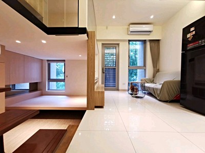 8年屋新_南港電梯魔術1+1房+車位