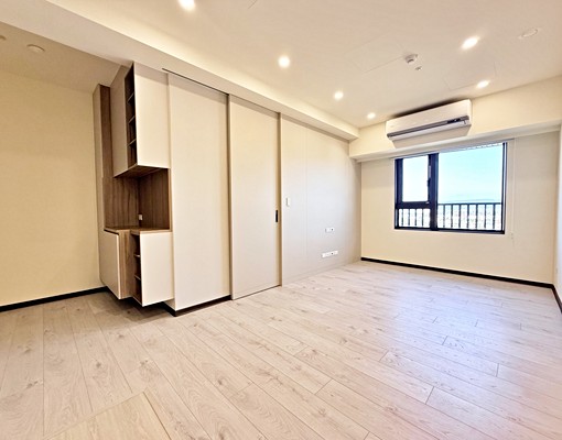 新莊車站【一綻】奶茶色系美裝潢2房平車 整層住家 豐邑一綻 591租屋 月租33,000元/月