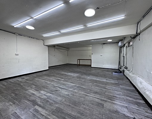 武嶺街口稀有一樓-商業用 其他 安樂區-武嶺街 591租屋 月租25,000元/月