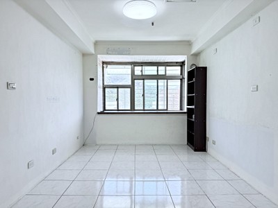 【陽台大套房】💎高樓景觀|天然瓦斯|明亮通風佳❤️住商丁店