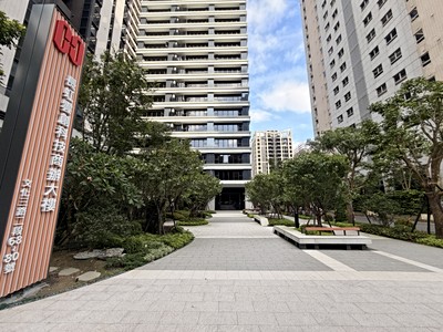 長虹雲創科技商務大樓-在售房屋圖片