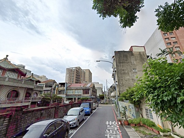 興南街25巷2弄1號