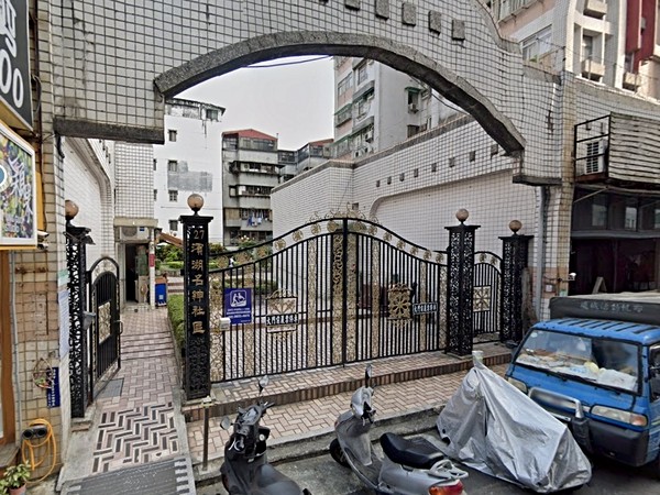 濱湖名紳大樓