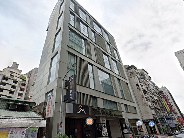 中山企業大樓