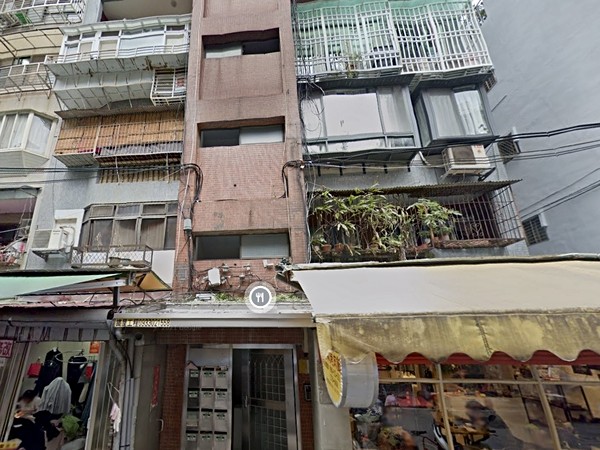 仁愛怡園華廈