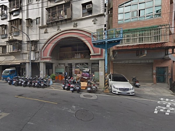 首都天廈(三民路)