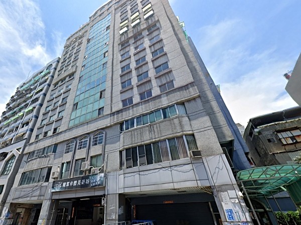 高雄港企業廣埸