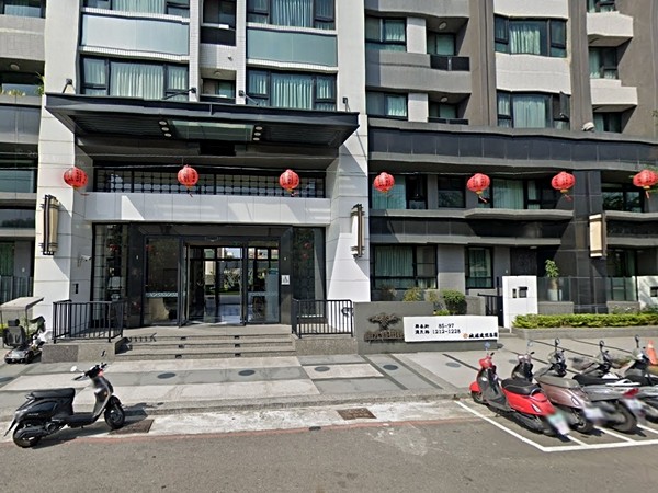 陽光都柏林