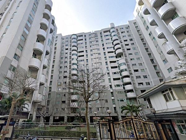 日成新世紀佳人區