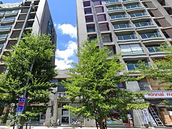 一八行館