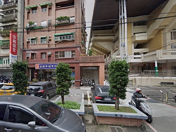 中興華廈
