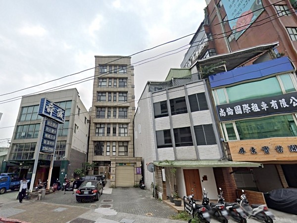 南港路二段141-1號