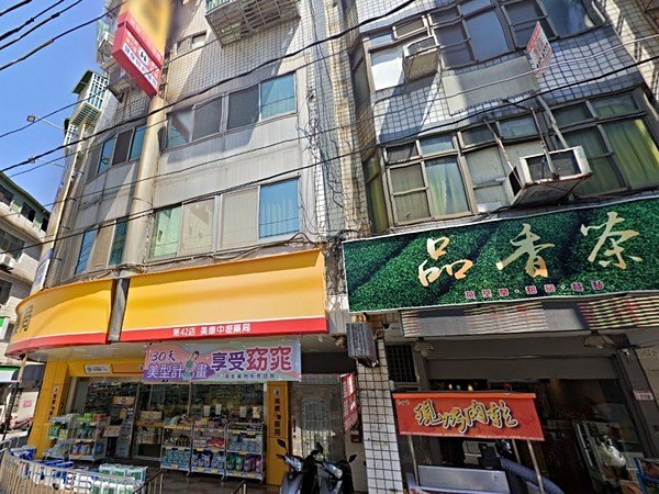 龍岡路二段117號套房