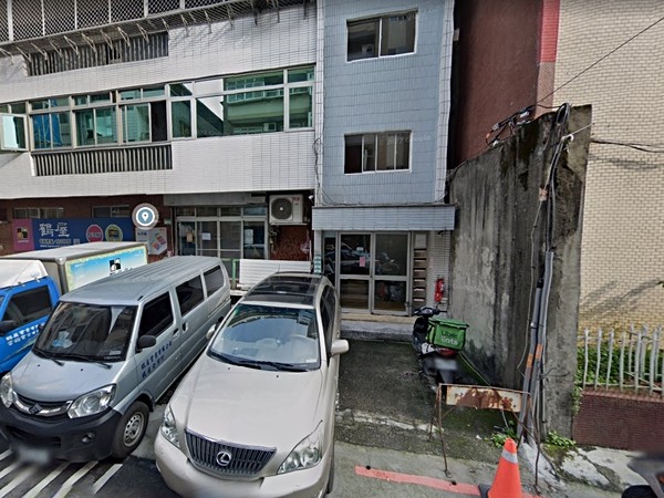 林森北路67巷43號華廈
