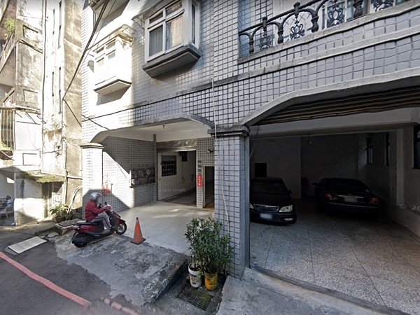 東明路77巷55號華廈