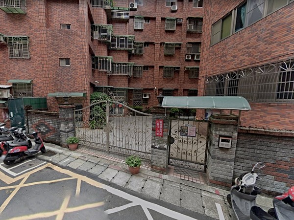 金門路317巷16號華廈