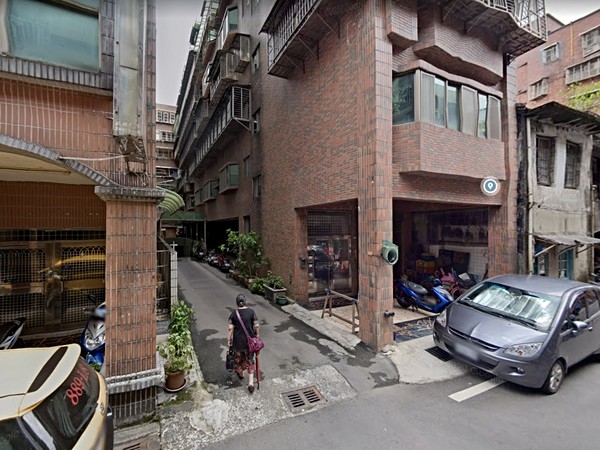 中正路59-1號華廈