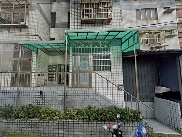 新民街322巷1弄華廈