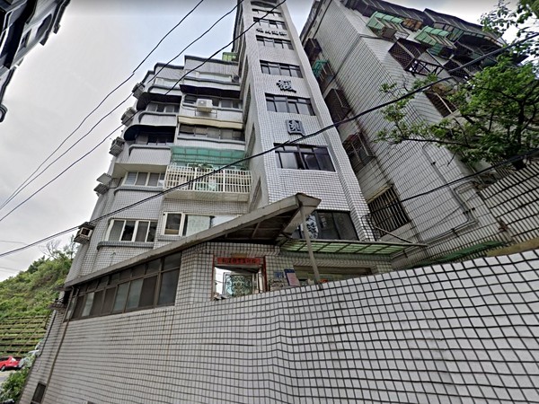 鉅大馥園