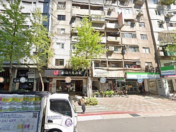 富貴角大廈