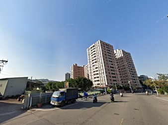 和亞富悅