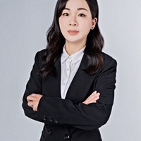 黃美真