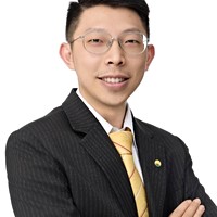 王泓鎧