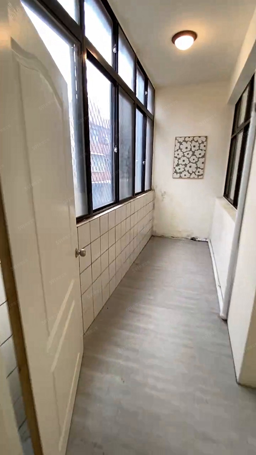 健行科大旁稀有大三房雙陽台2樓 - Image 1