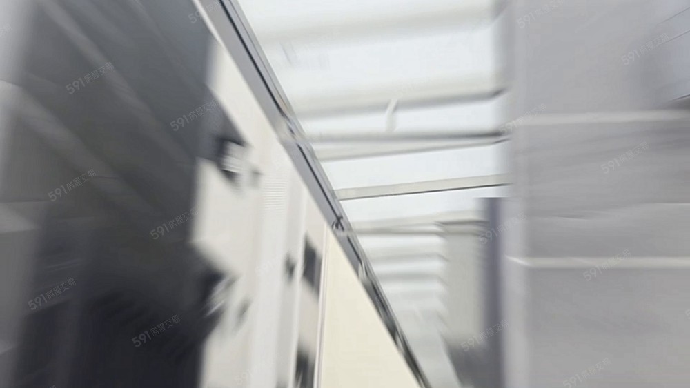 新市南港街電梯獨立陽台套房~可租補 - Image 1