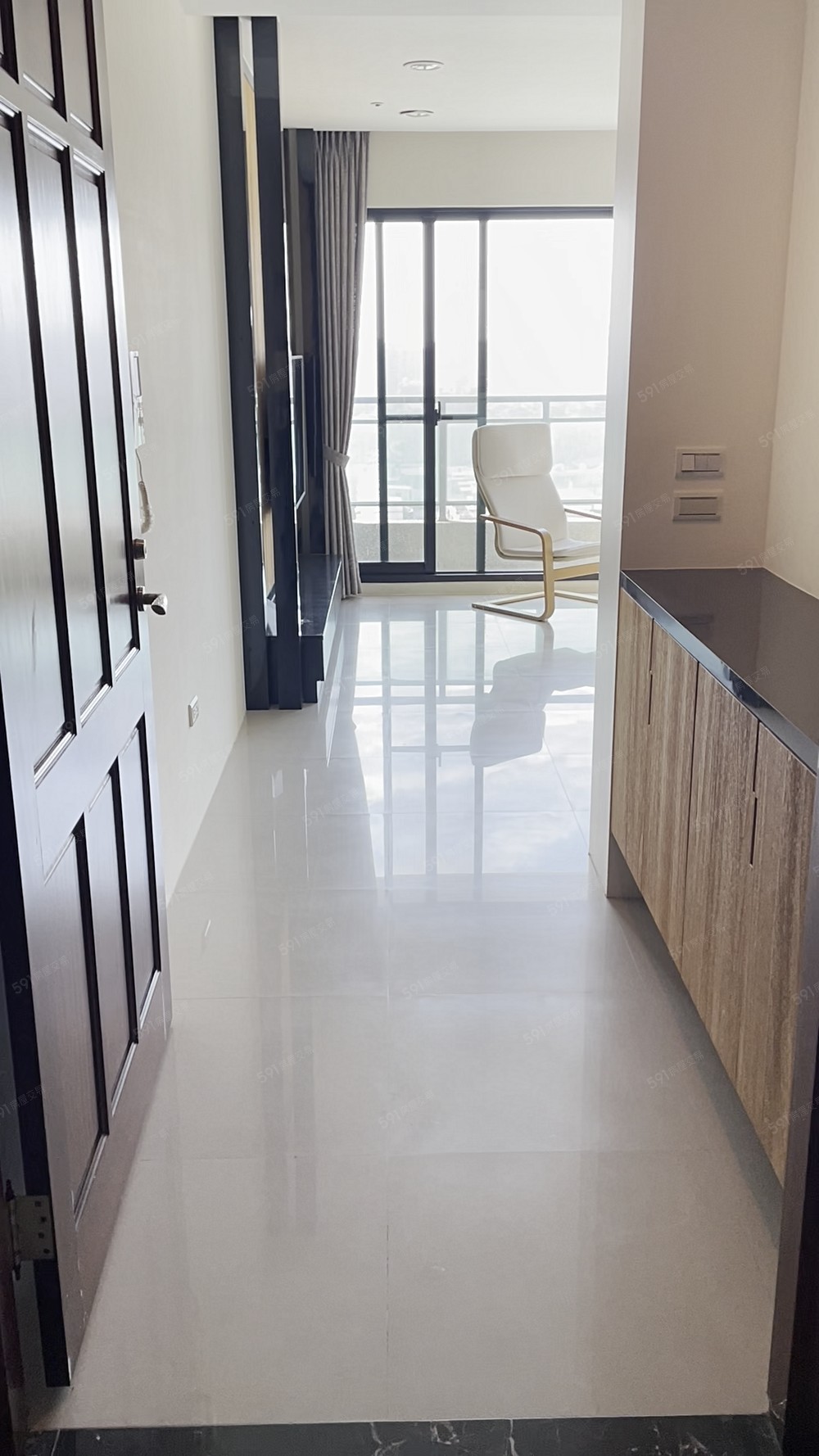 相對論~2房全新家電+管+平車 - Image 1