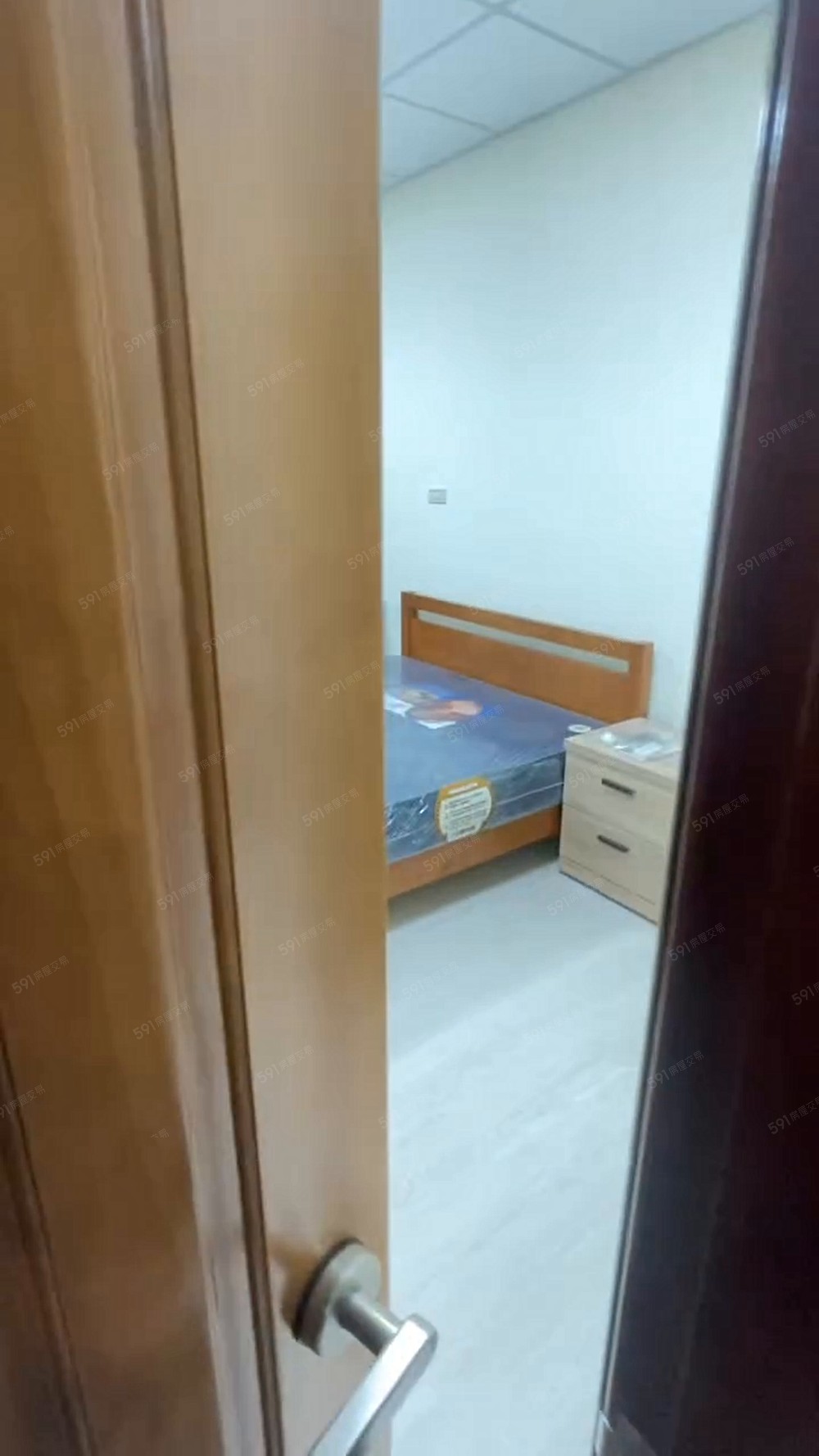 電梯大套房近高應大大昌正忠商圈仲介勿擾 - Image 1
