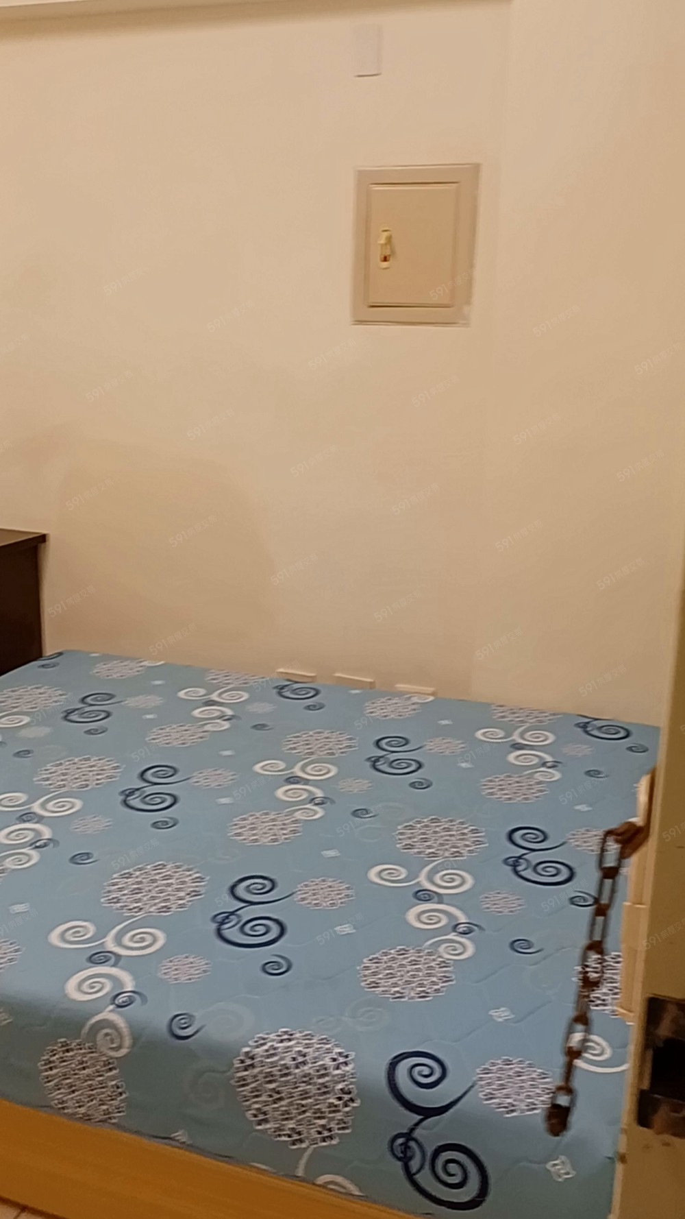 致富商學院套房 - Image 1