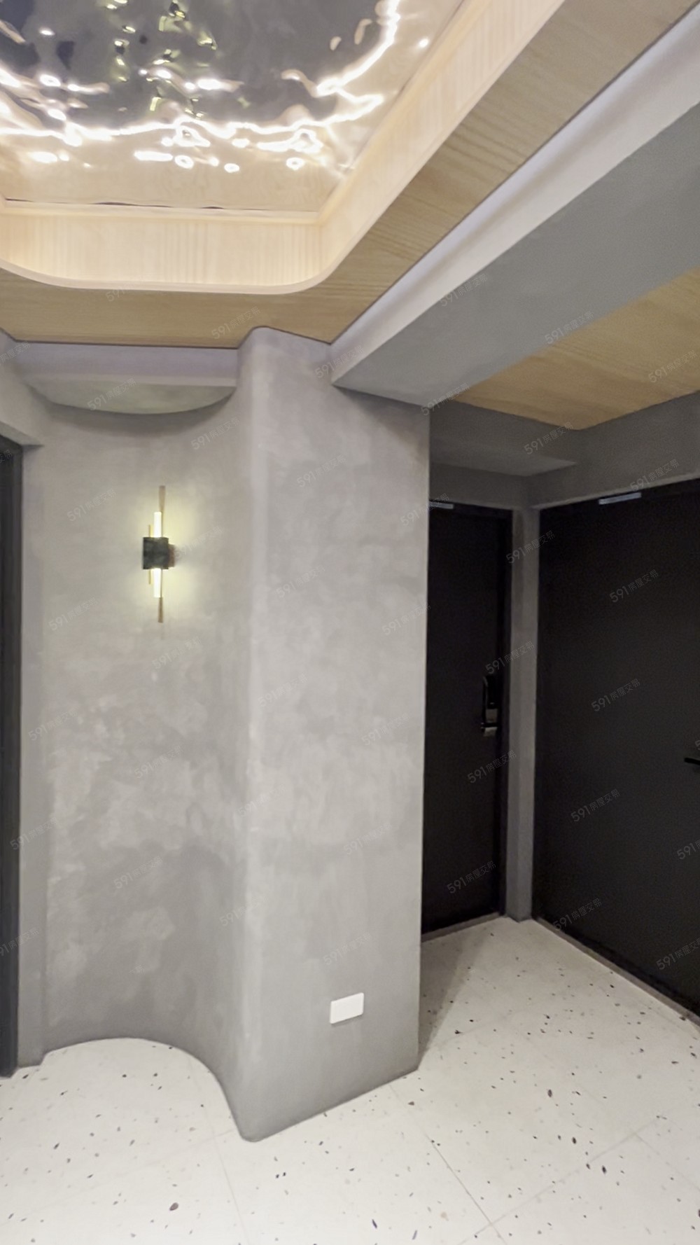 近赤崁樓新成屋可短租含管有車位可養寵物 - Image 1