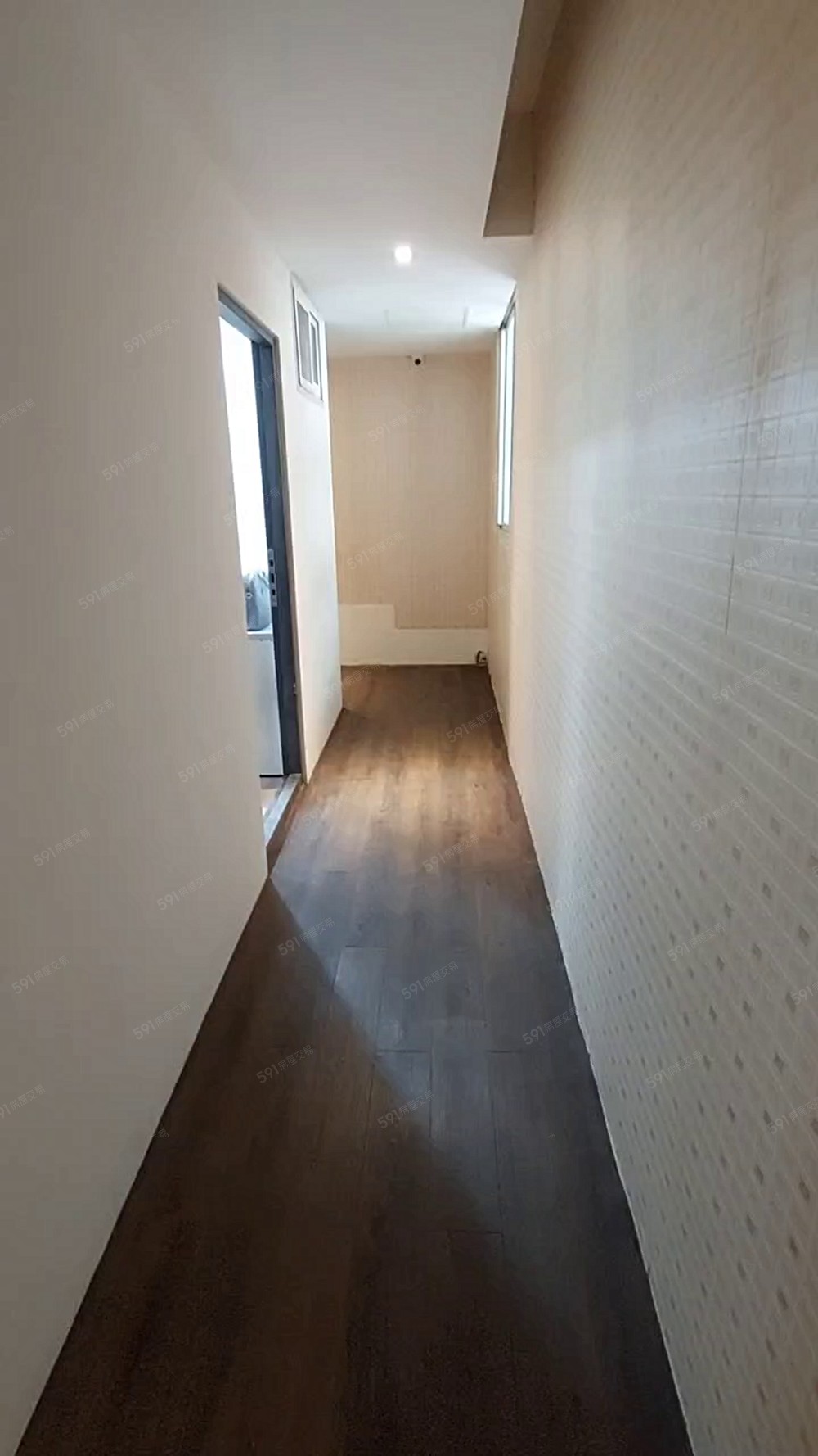 南勢角興南路美套房*獨立洗衣*小巢王橞雯 - Image 1
