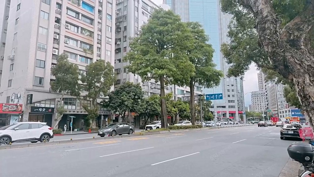 獨家古亭捷運3分鐘全天候保全景觀雙陽台電梯套房 - Image 1