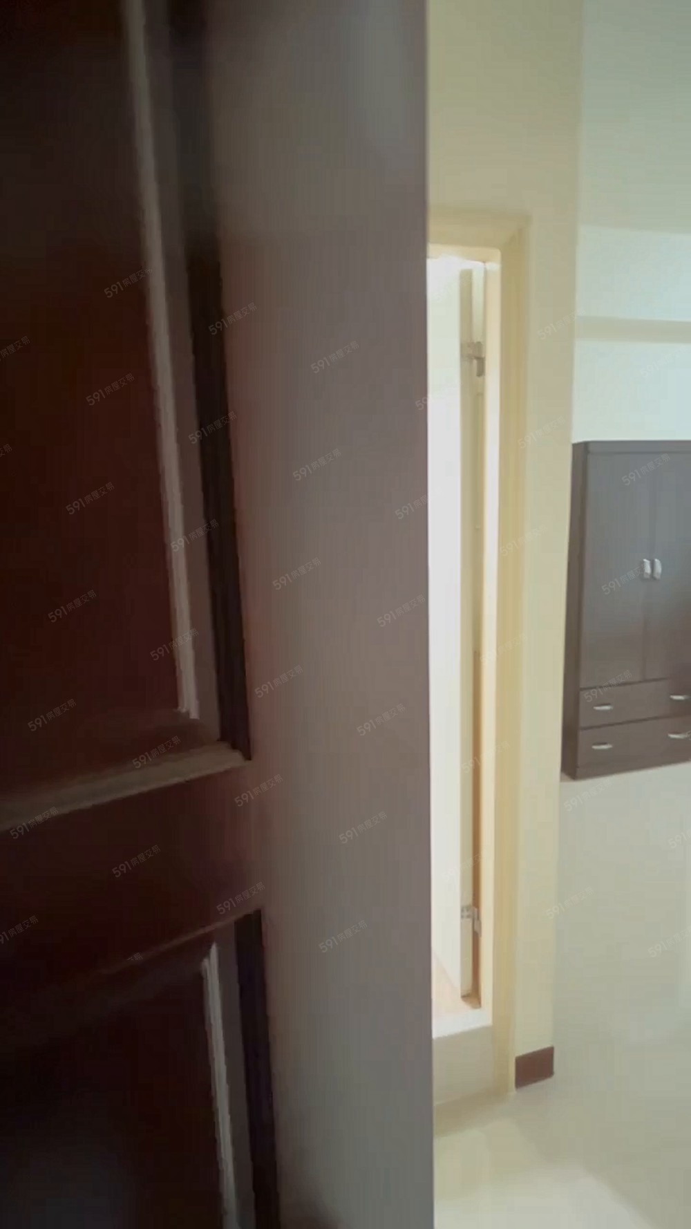 大里成功商圈豪宅社區套房@陳山迪 - Image 1