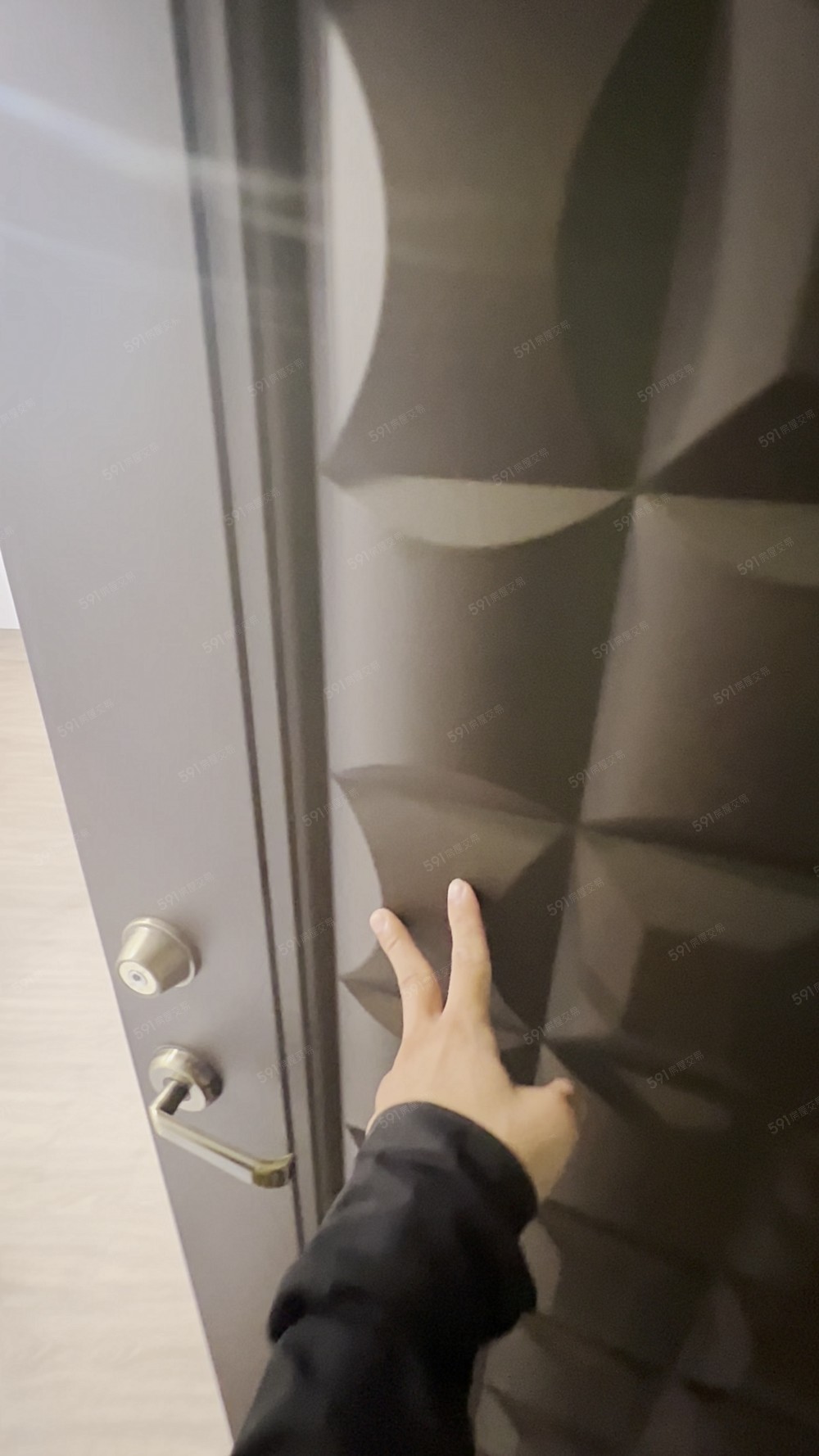 近南雅夜市/全新裝潢/方正採光兩房/乾濕分離 - Image 1