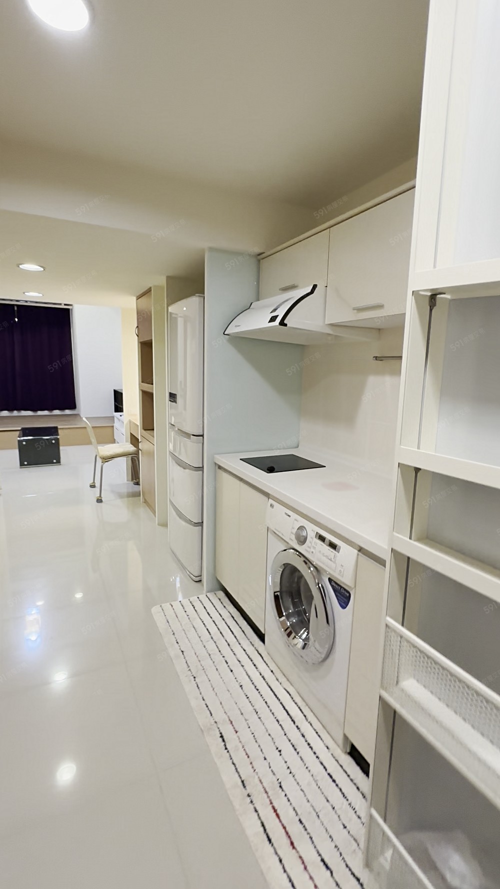 捷運中和站屋況9成新飯店式管理大樓 - Image 1