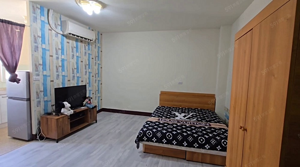 家樂福全新15坪有廚房陽台洗衣機可補助 - Image 1