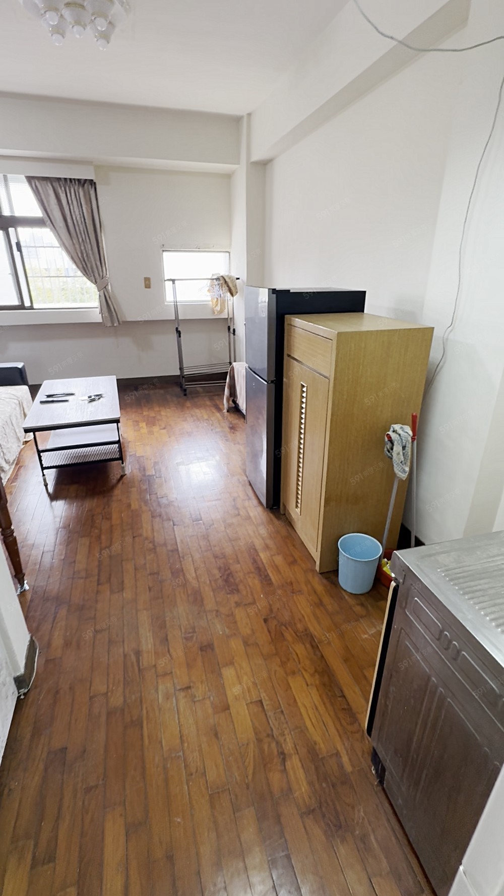 👍可租補☎️漢口國中旁電梯大套房☎️👍 - Image 1