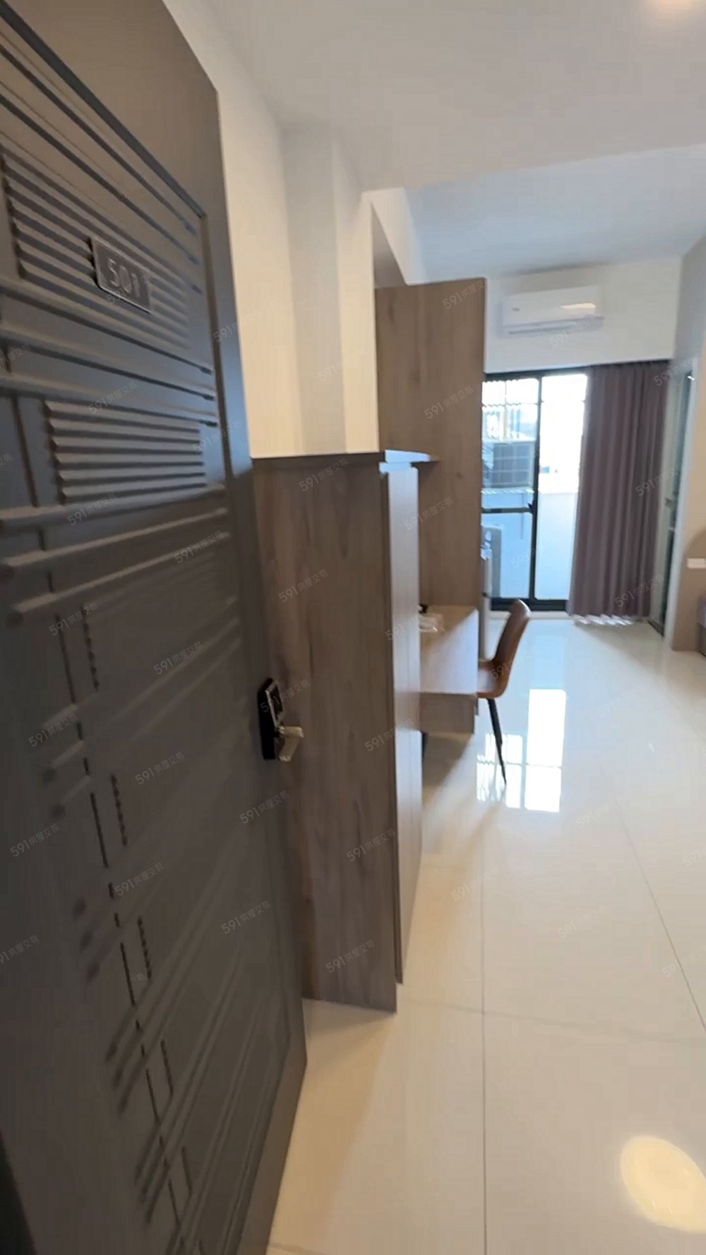 全新完工未住~陽台獨洗流理台~乾溼分離 - Image 1