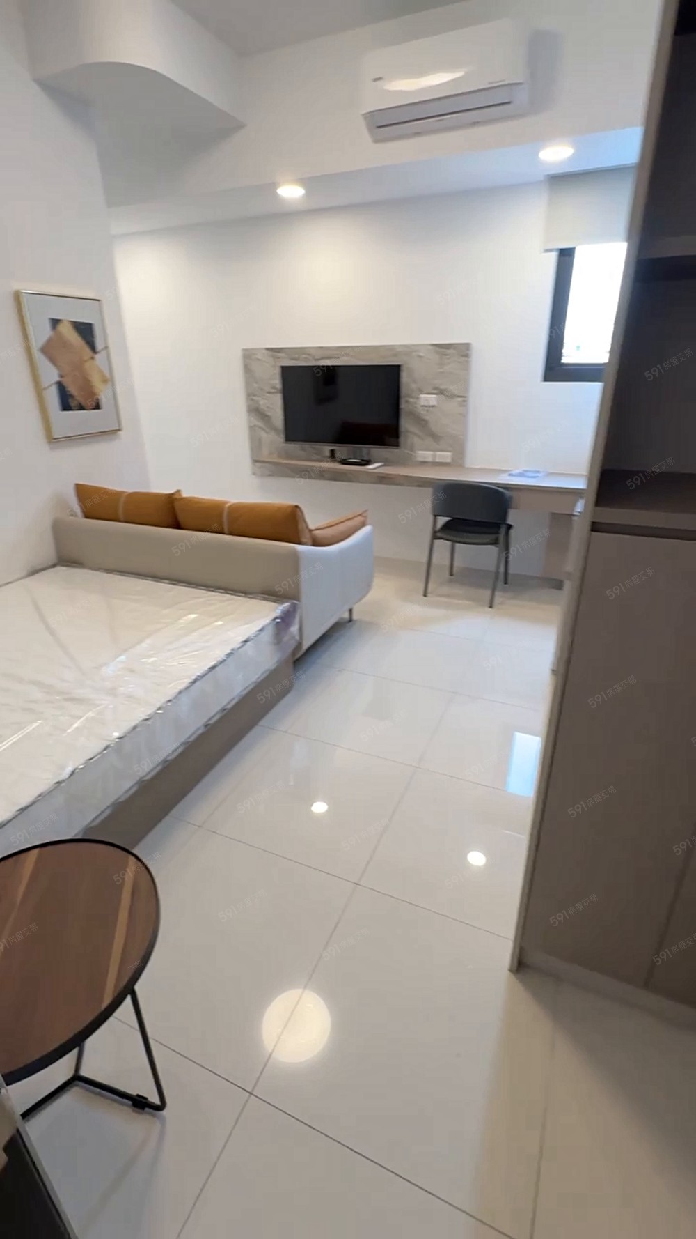 全新完工未住~陽台獨洗流理台~乾溼分離 - Image 1