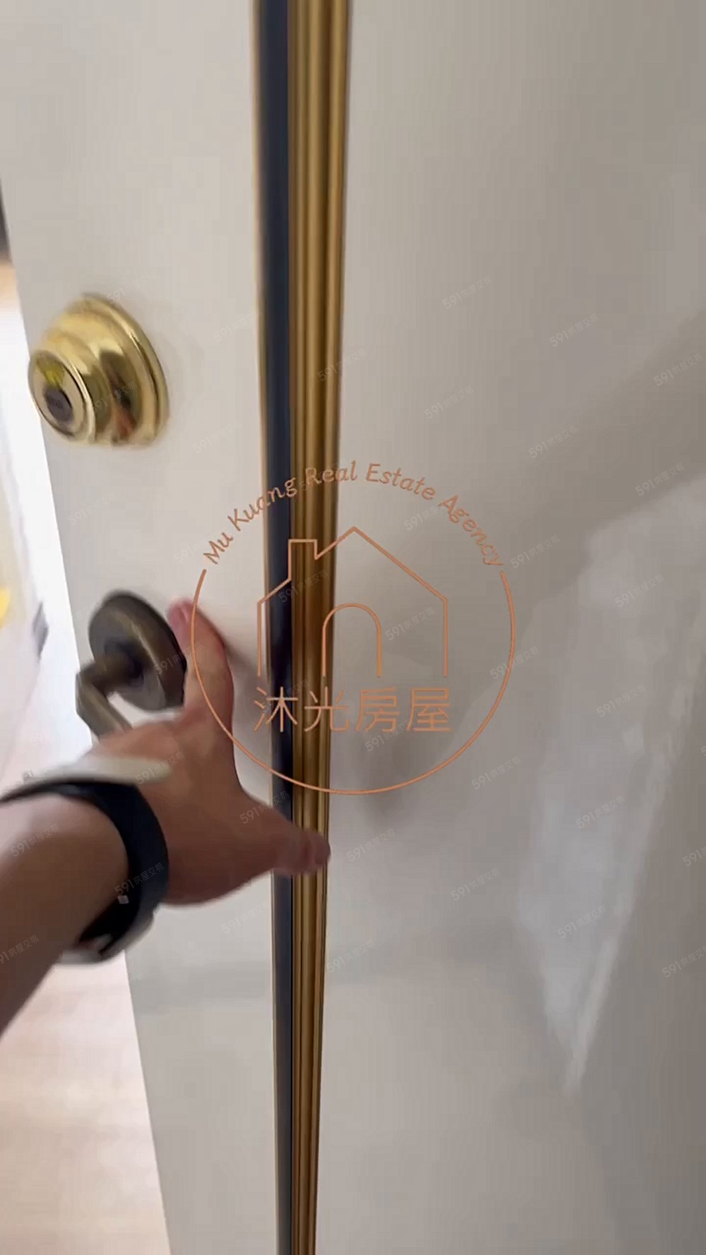 沐光~可租補可寵陽台套房 - Image 1