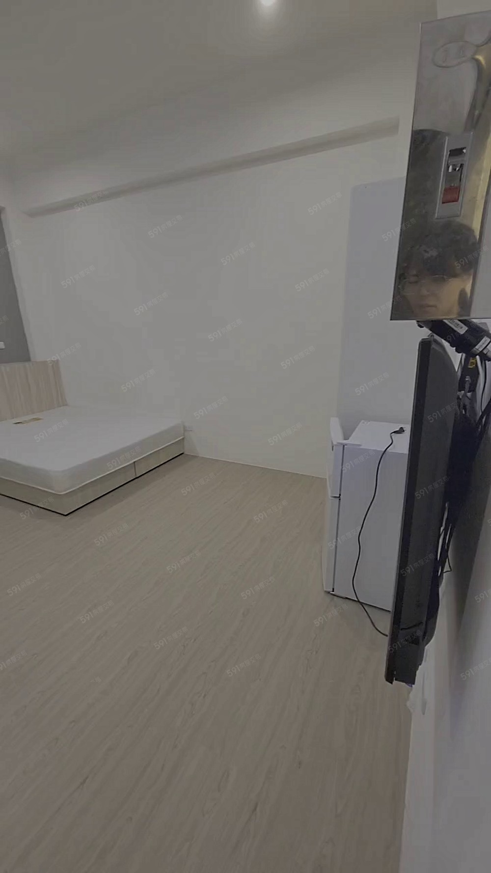電梯套房、獨立洗衣、專人代收垃圾 - Image 1